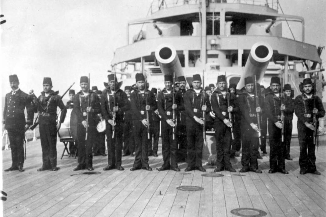 Çanakkale Savaşı'ndan ilk kez yayınlanan fotoğraflar! Zaferin 107. yıldönümü 12